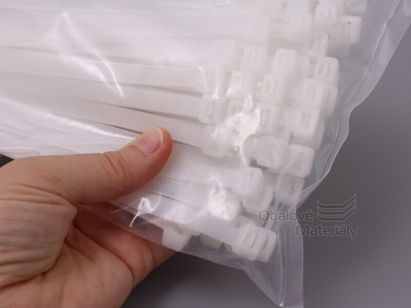 Stahovací pásky bílé 7,6*400 mm, balení 100 ks