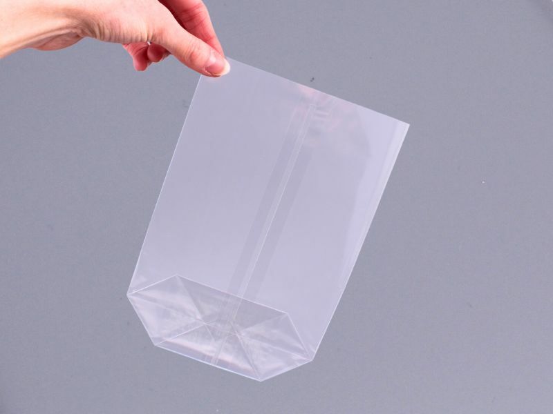 Celofánové sáčky 14*21 cm, křížové dno, balení 100 ks